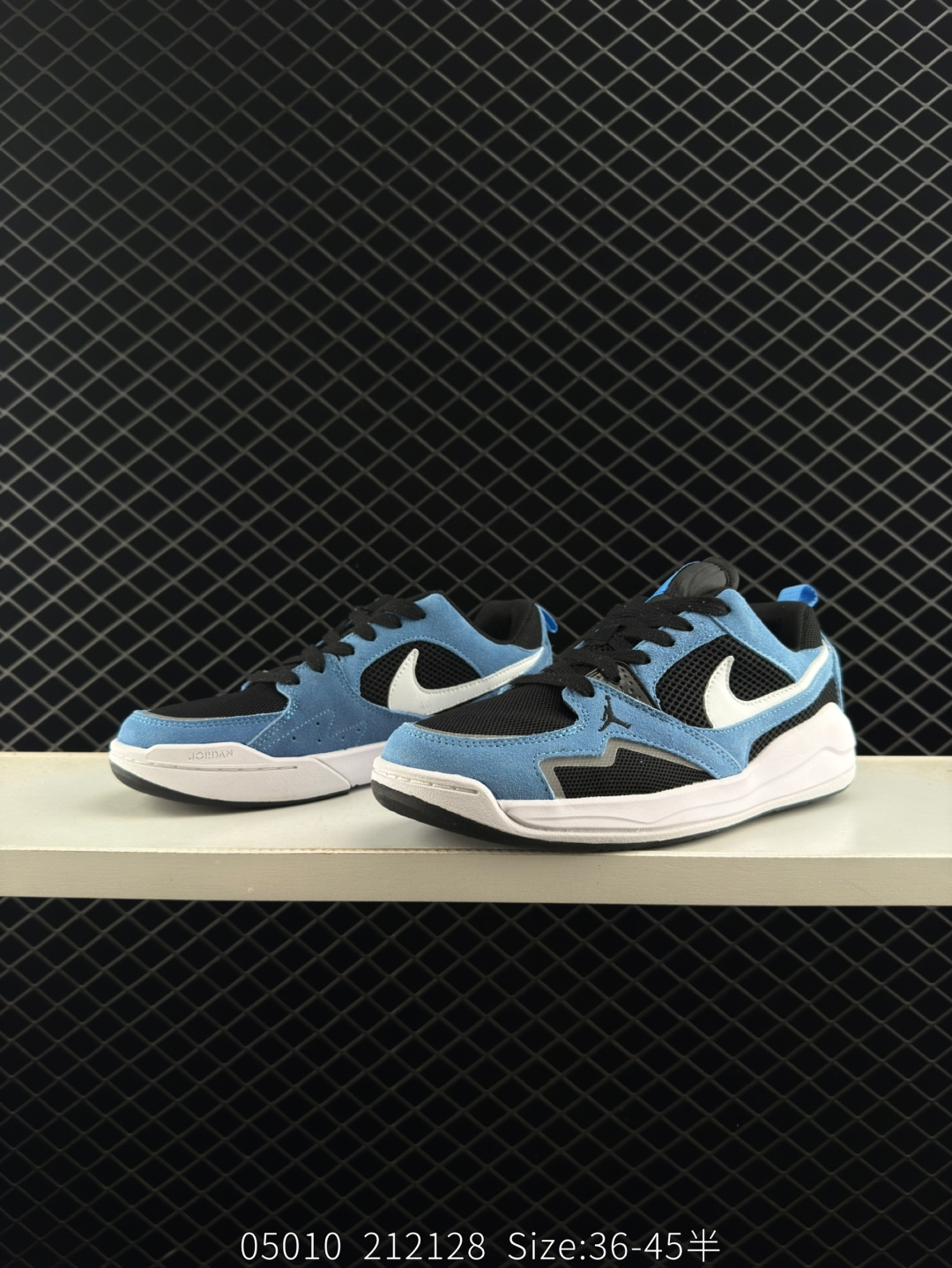 NK Air JORDAN CMFT ERA